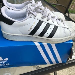 Adidas Superstar